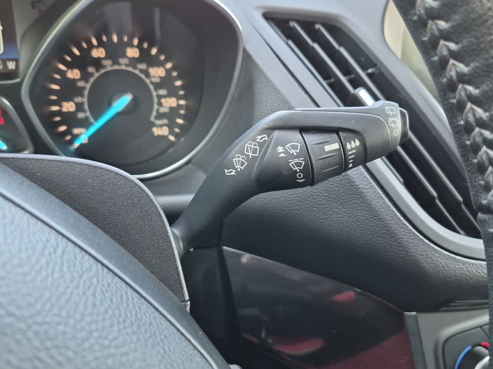 Thumbnail: 2018 Ford Escape - 32