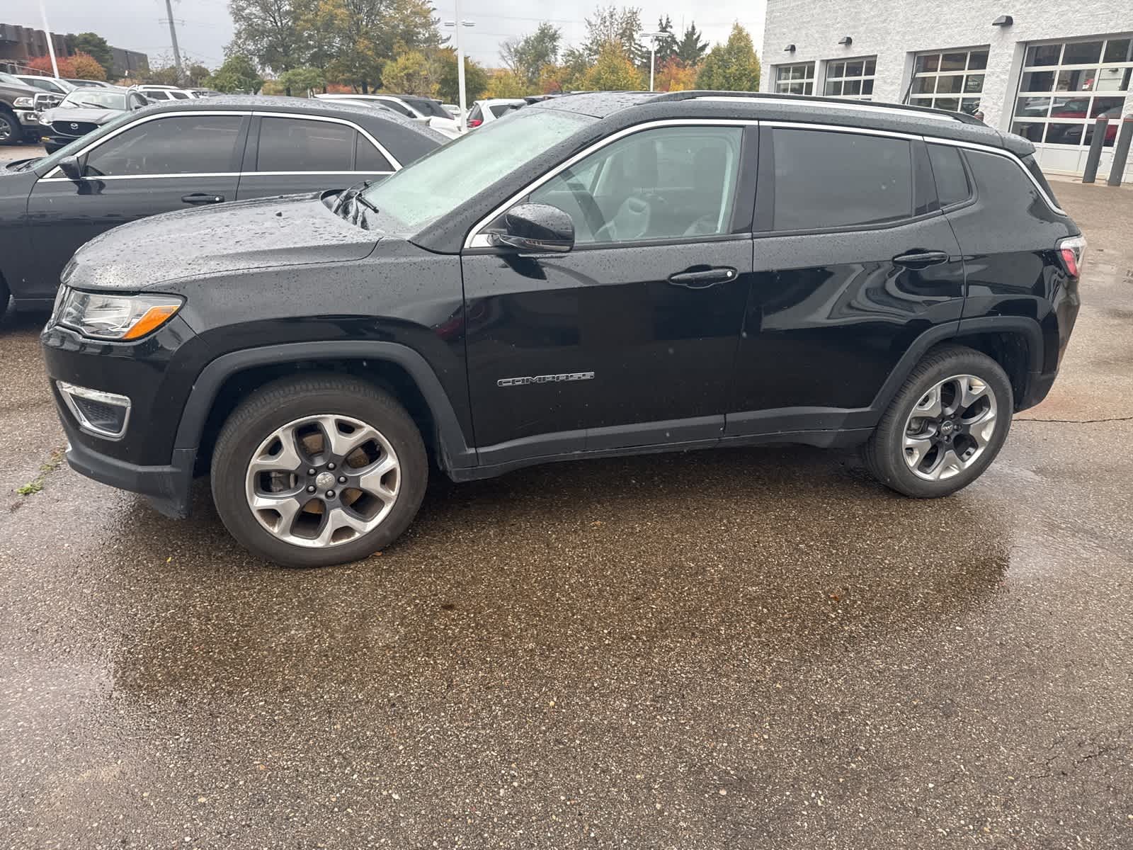 Thumbnail: 2021 Jeep Compass - 21
