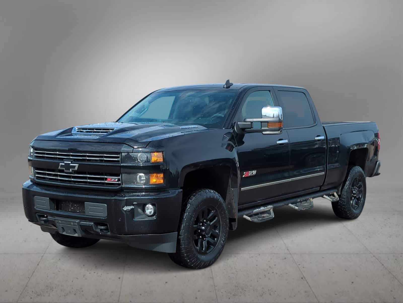 Thumbnail: 2019 Chevrolet Silverado 2500 - 4