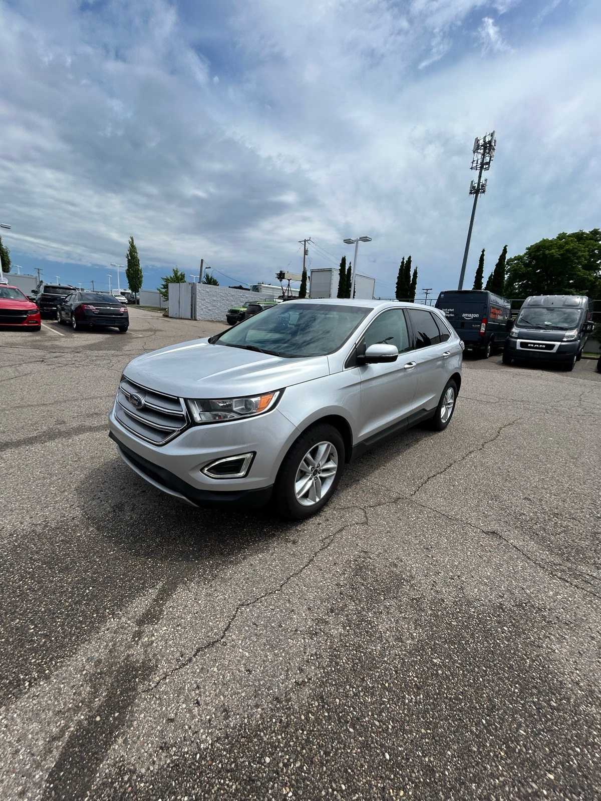 Thumbnail: 2017 Ford Edge - 2
