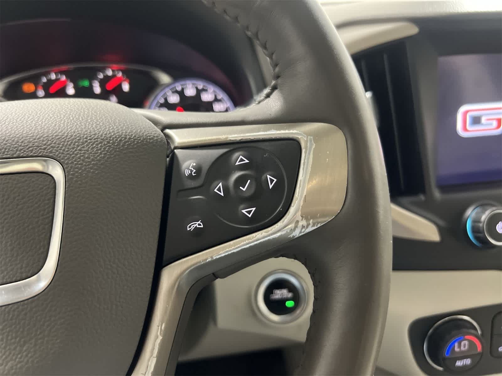 Thumbnail: 2018 GMC Terrain - 27