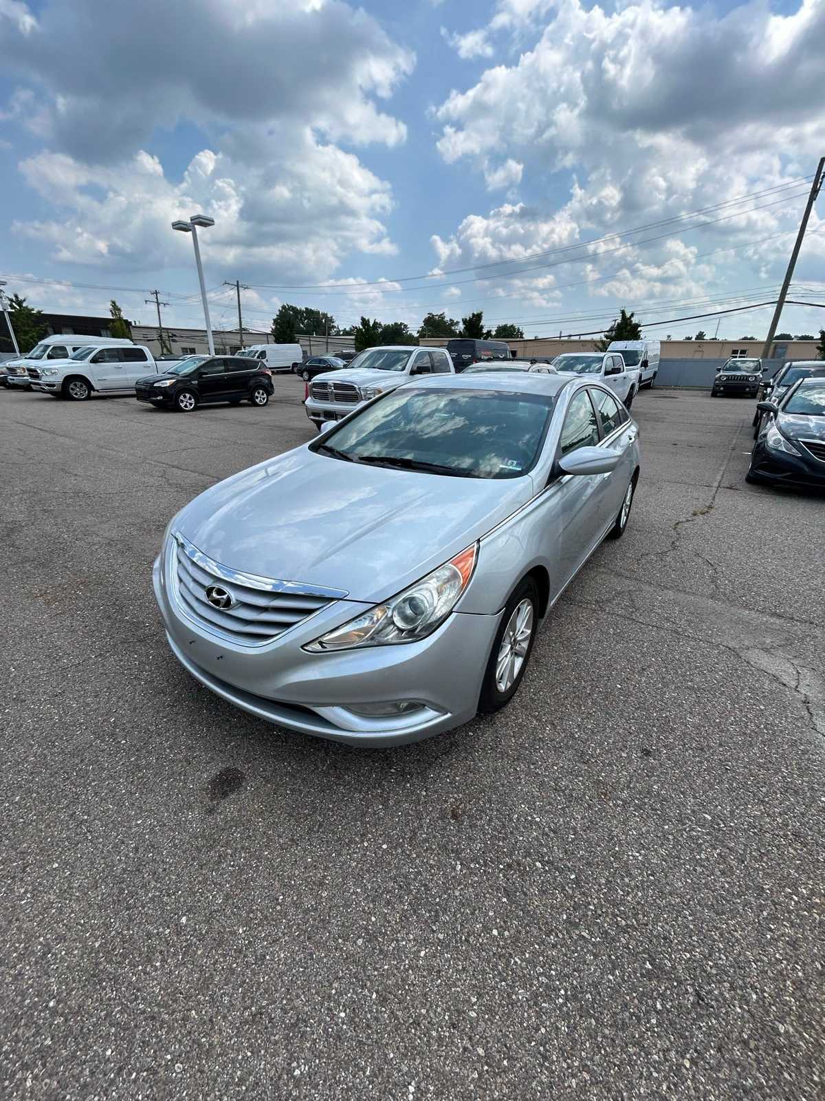 Thumbnail: 2013 Hyundai Sonata - 5
