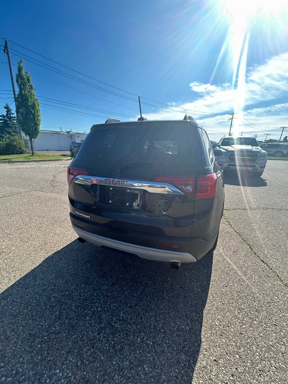 Thumbnail: 2019 GMC Acadia - 20