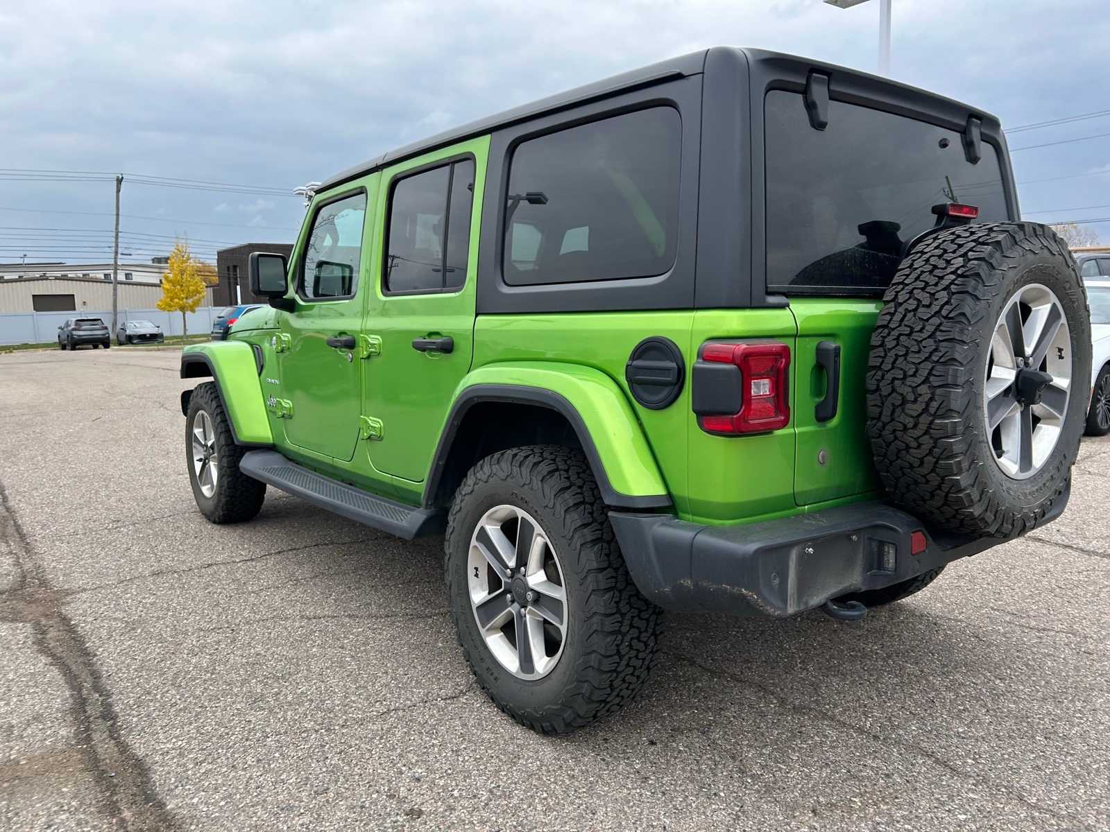 Thumbnail: 2018 Jeep Wrangler - 19