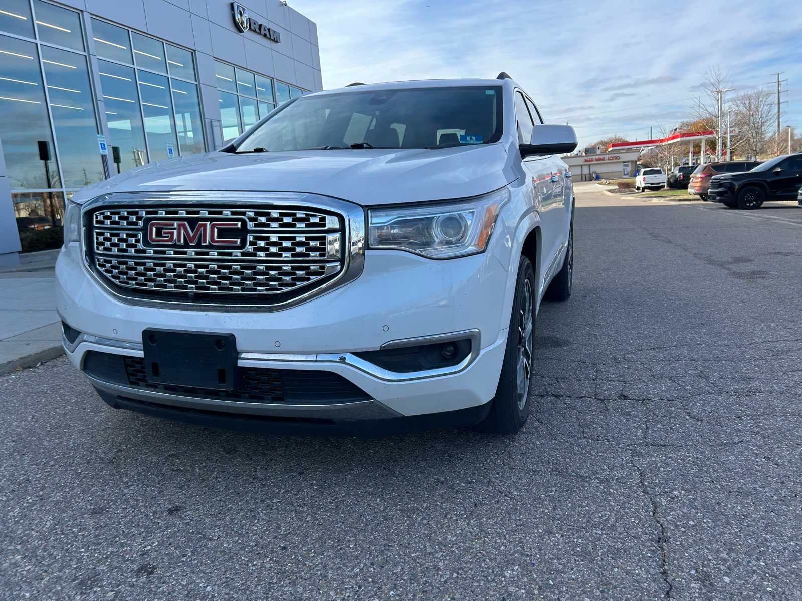 Thumbnail: 2019 GMC Acadia - 5