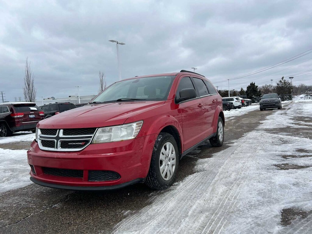 Used 2018 Dodge Journey SE SUV