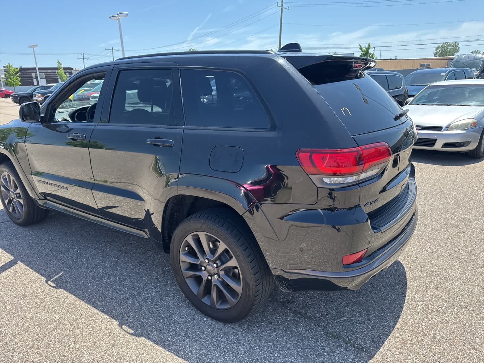 Thumbnail: 2018 Jeep Grand Cherokee - 27