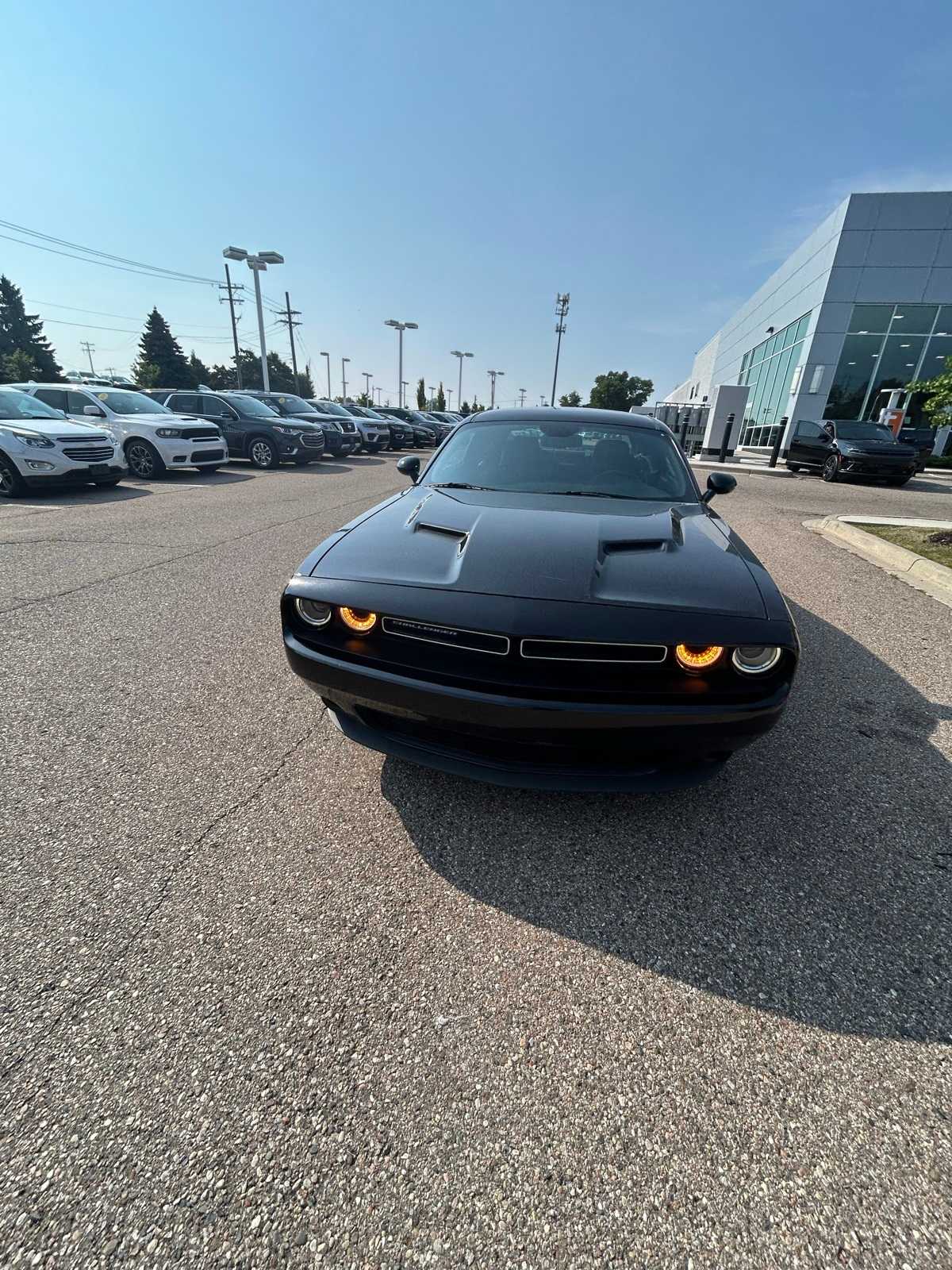 Thumbnail: 2016 Dodge Challenger - 7