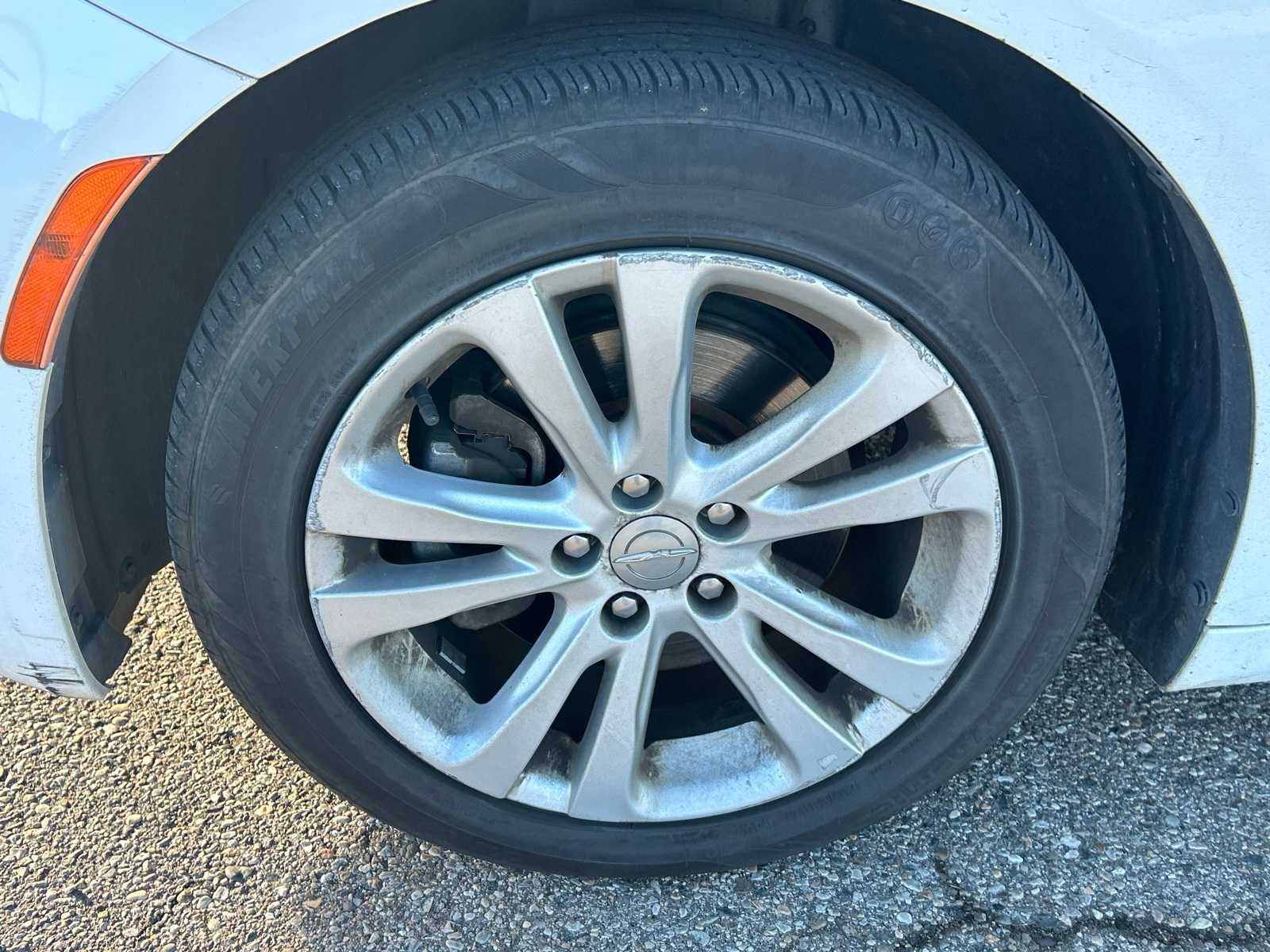 Thumbnail: 2017 Chrysler 200 - 25