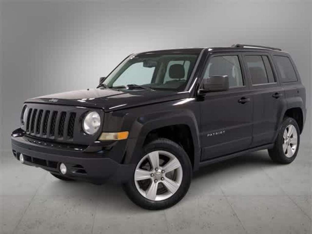 Used 2014 Jeep Patriot Latitude For Sale in Farmington Hills, MI
