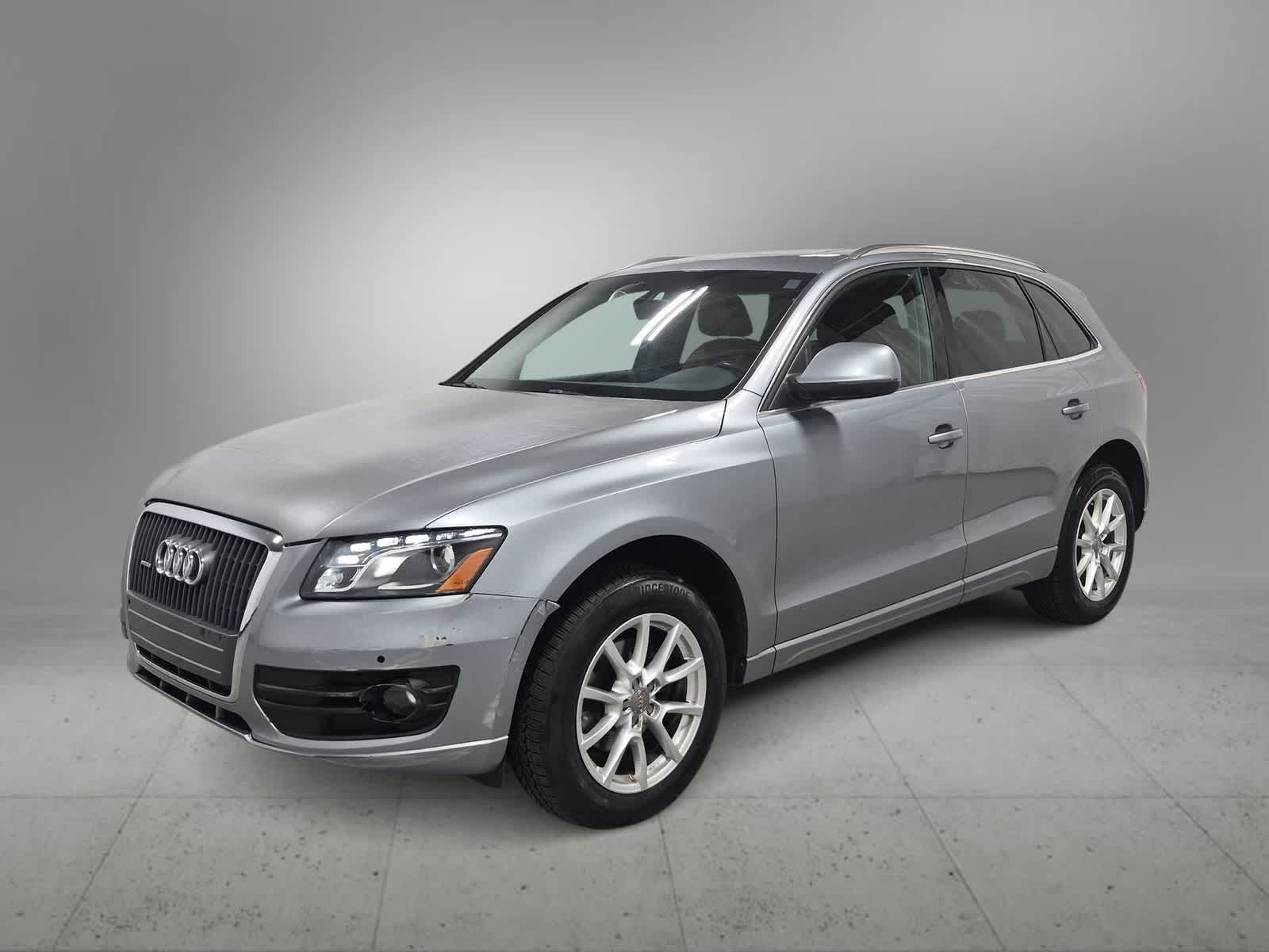 Thumbnail: 2011 Audi Q5 - 4