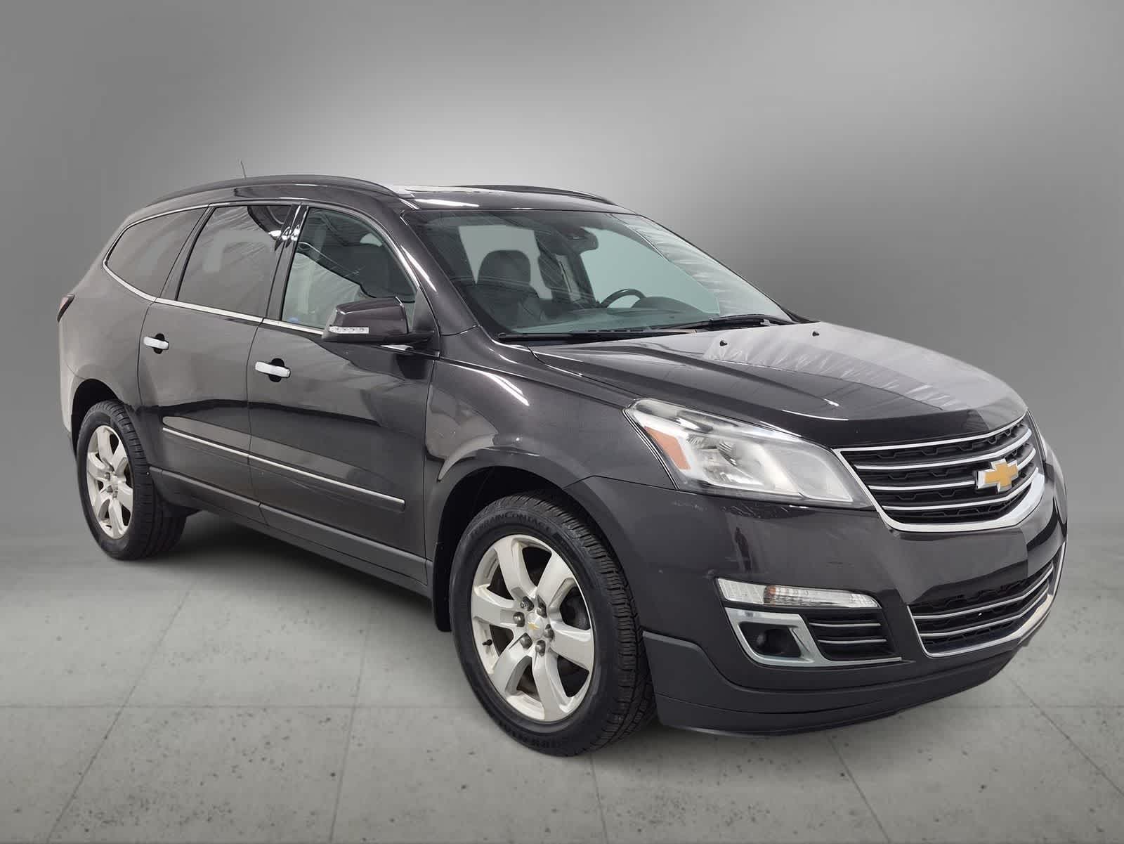 Thumbnail: 2017 Chevrolet Traverse - 2