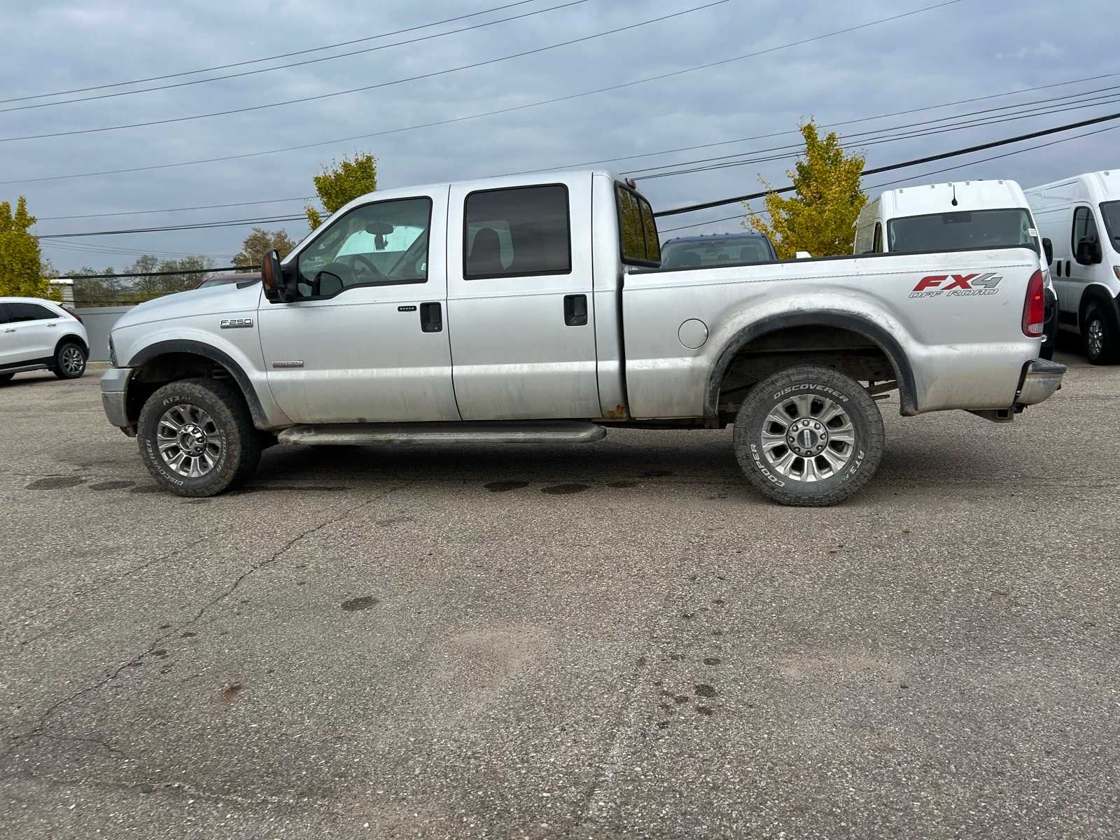 Thumbnail: 2005 Ford Econoline - 24