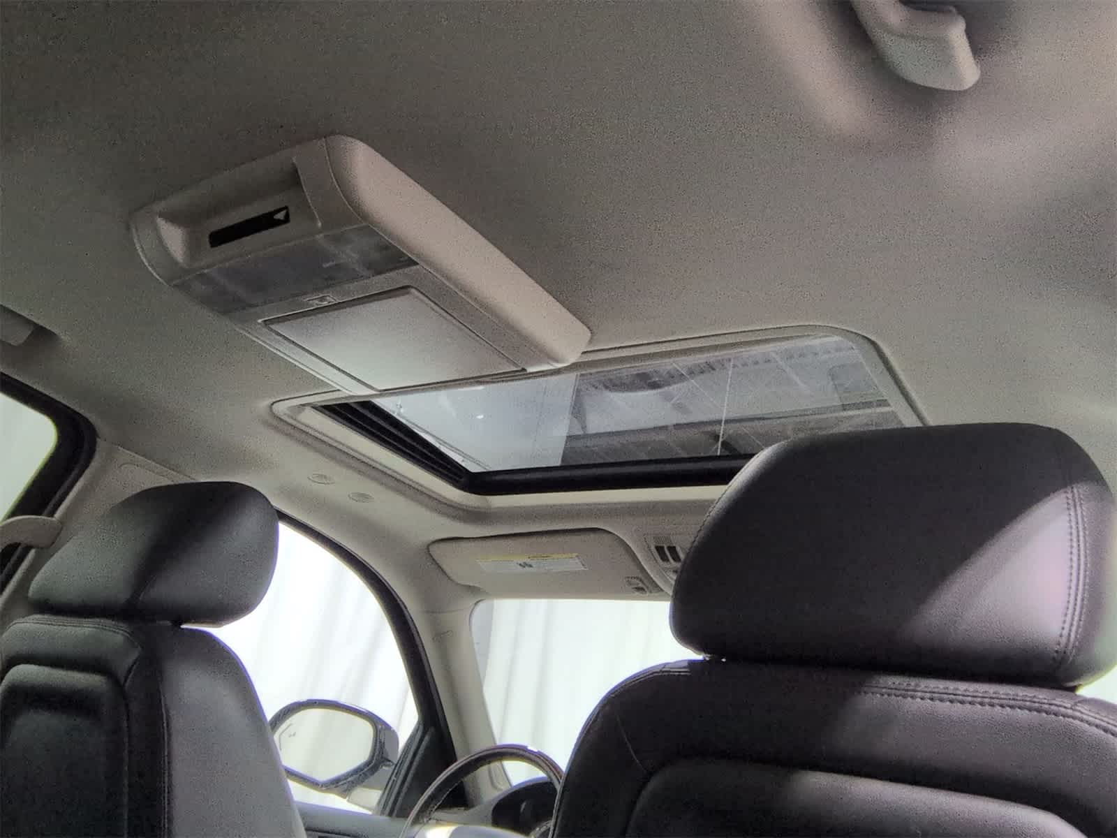 Thumbnail: 2012 Cadillac Escalade - 23