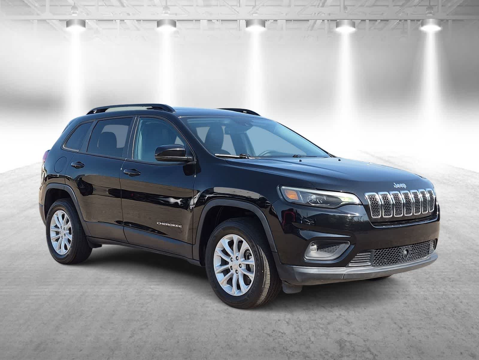 Thumbnail: 2022 Jeep Cherokee - 2
