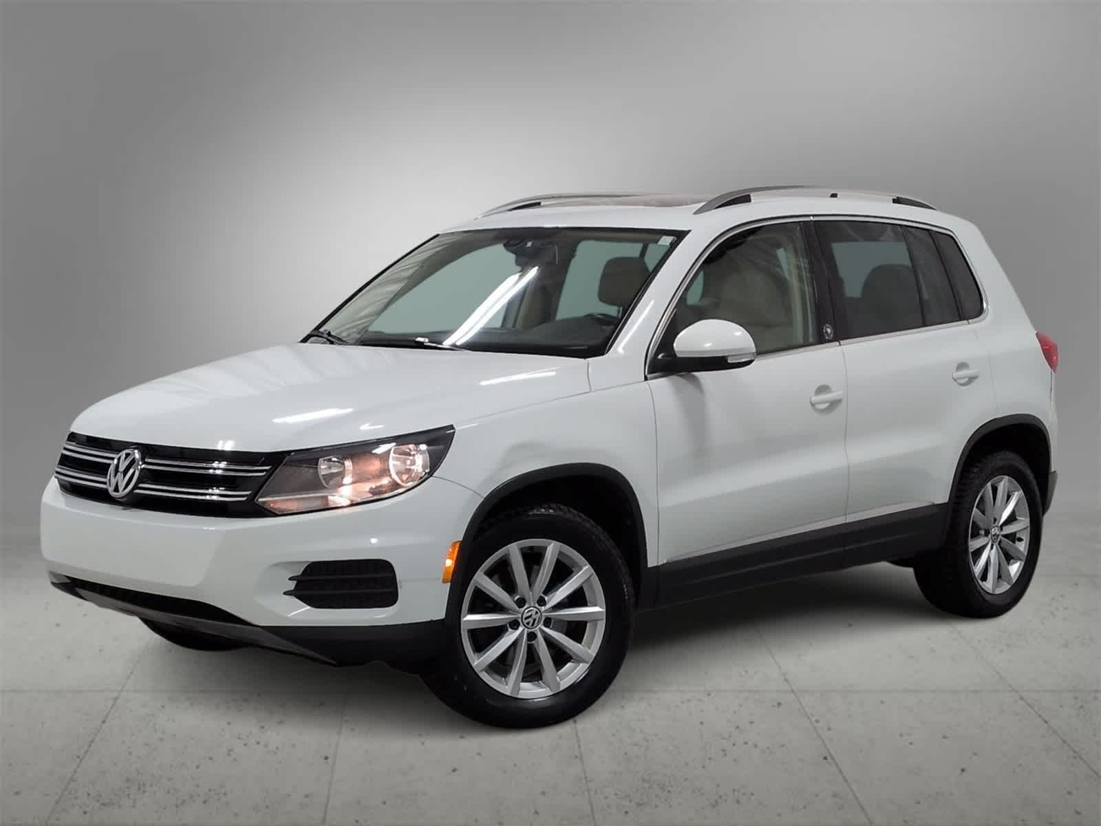 2017 Volkswagen Tiguan Wolfsburg Edition -
                  Farmington Hills, MI