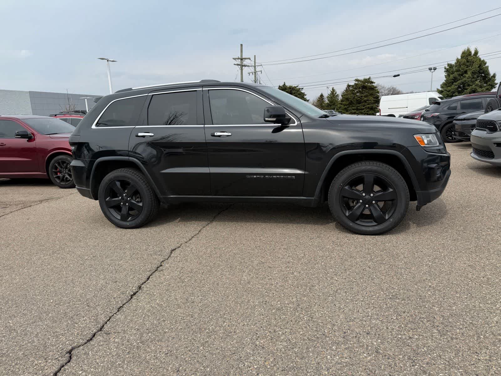 Thumbnail: 2014 Jeep Grand Cherokee - 13