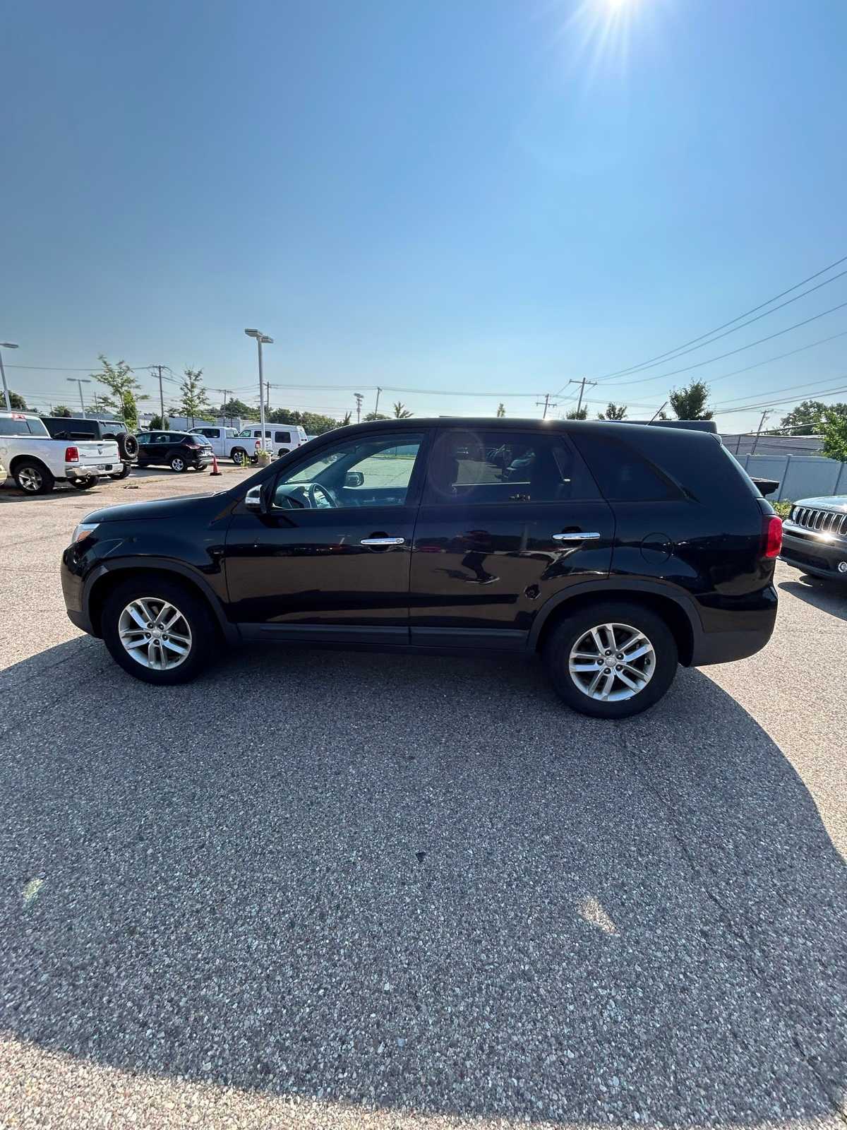 Thumbnail: 2015 Kia Sorento - 25