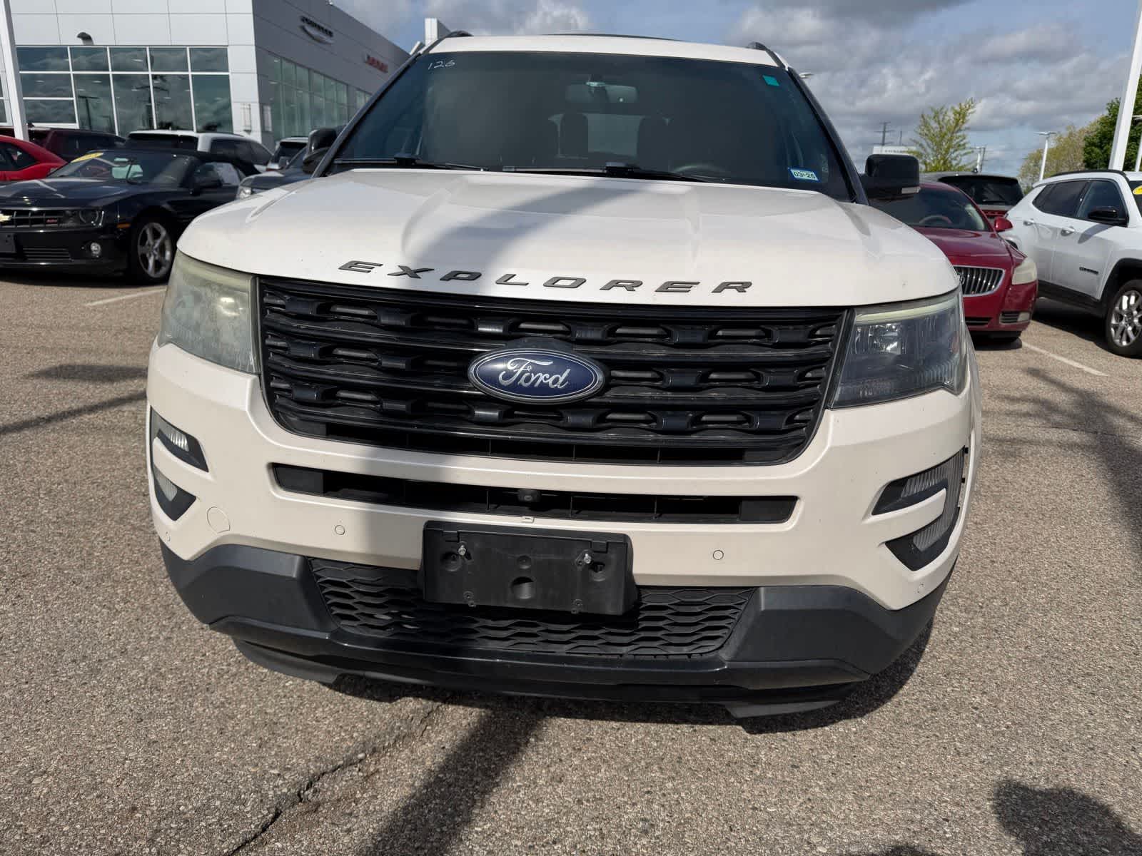 Thumbnail: 2016 Ford Explorer - 7