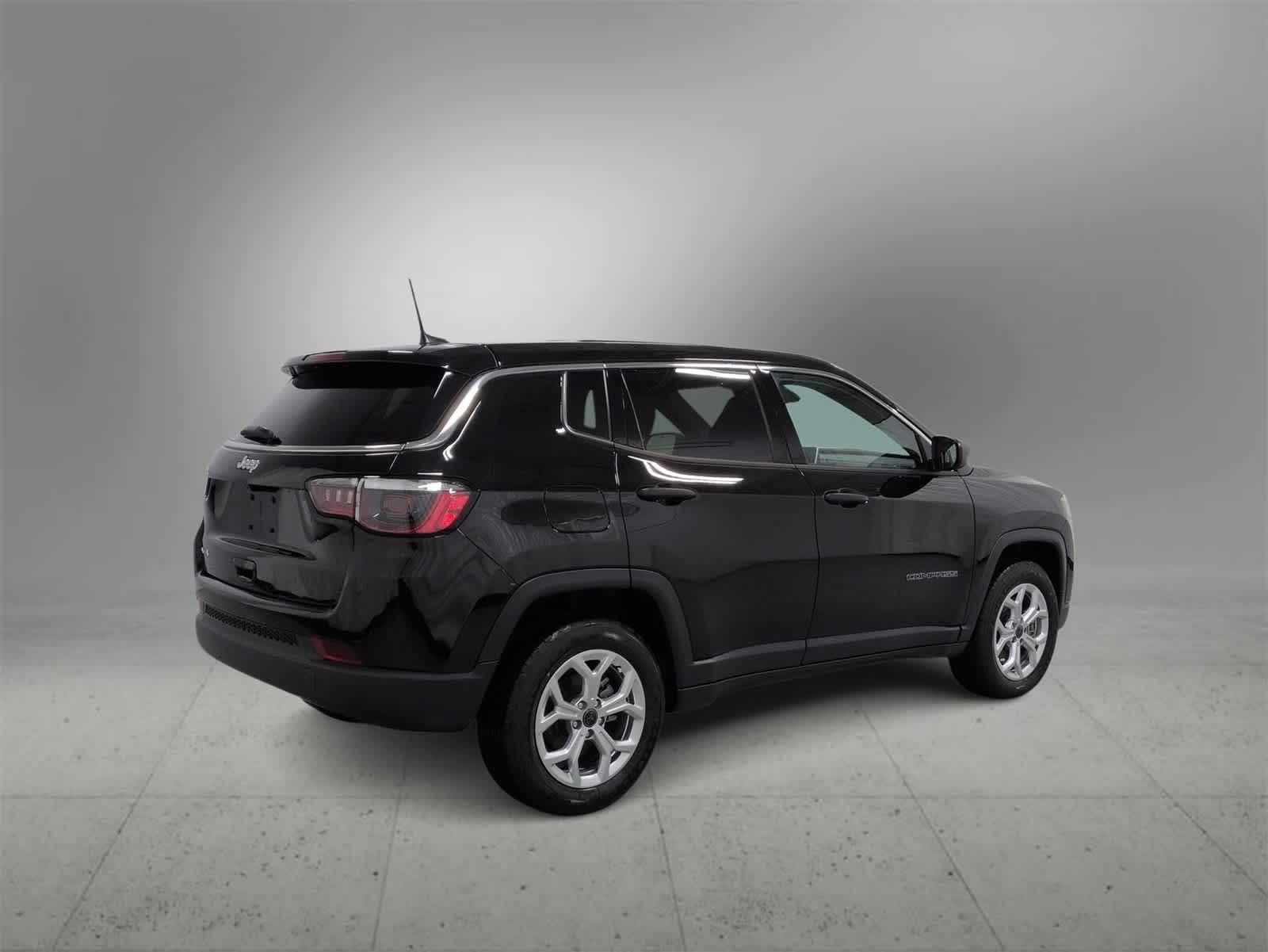 Thumbnail: 2025 Jeep Compass - 8