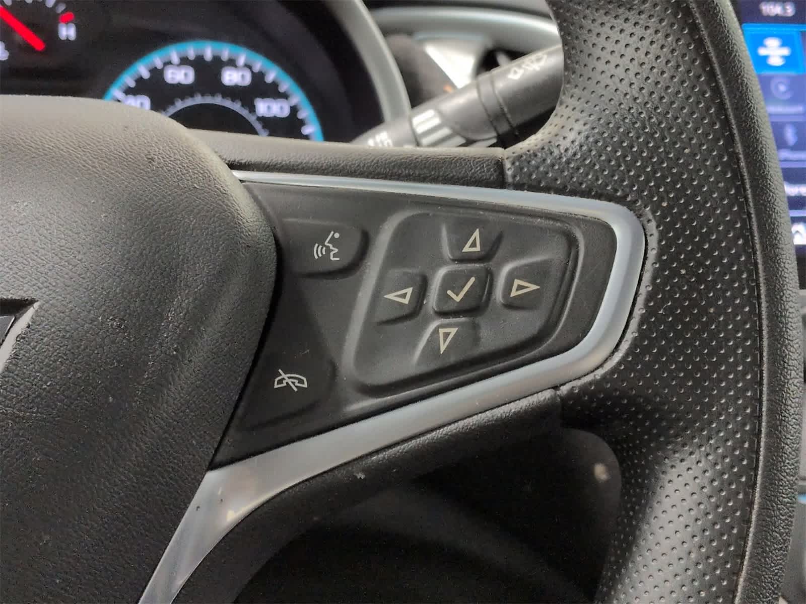 Thumbnail: 2023 Chevrolet Malibu - 25