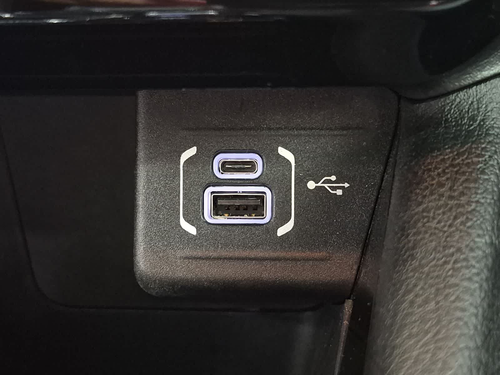 Thumbnail: 2023 Jeep Compass - 31