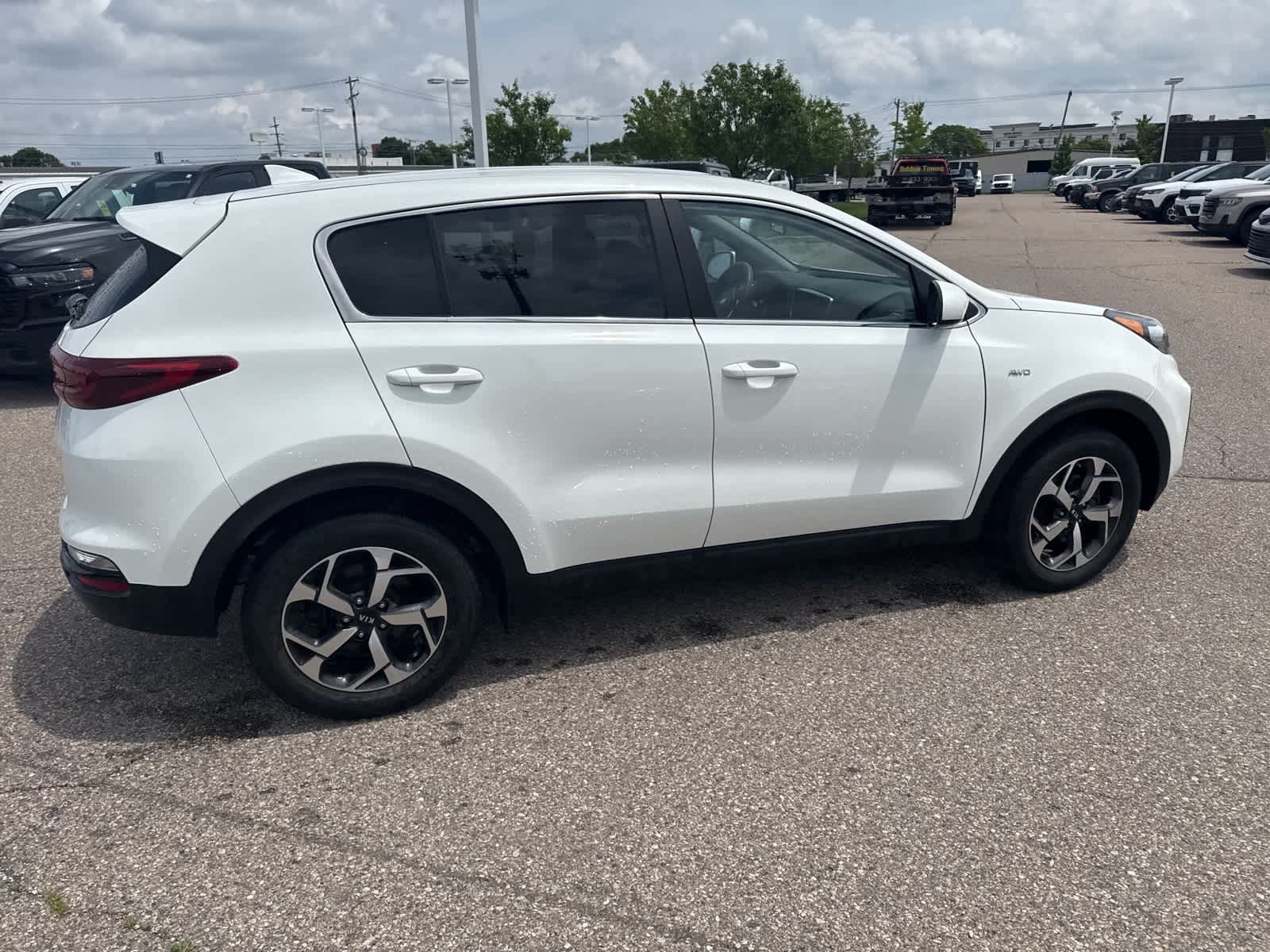 Thumbnail: 2021 Kia Sportage - 16