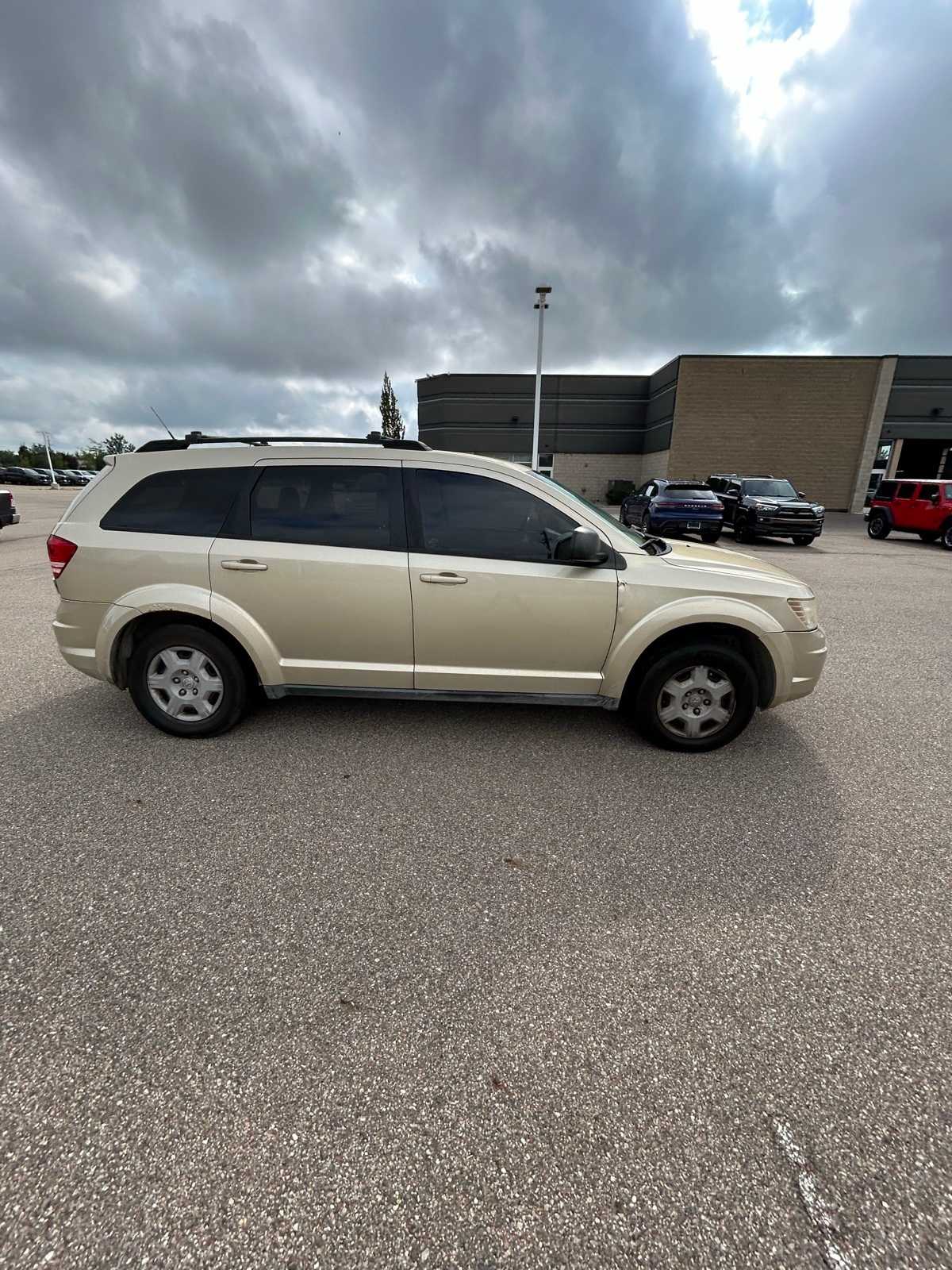 Thumbnail: 2010 Dodge Journey - 16