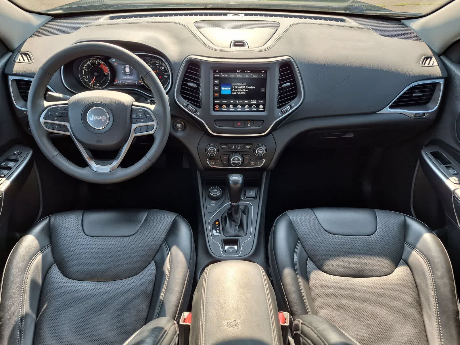 Thumbnail: 2022 Jeep Cherokee - 15