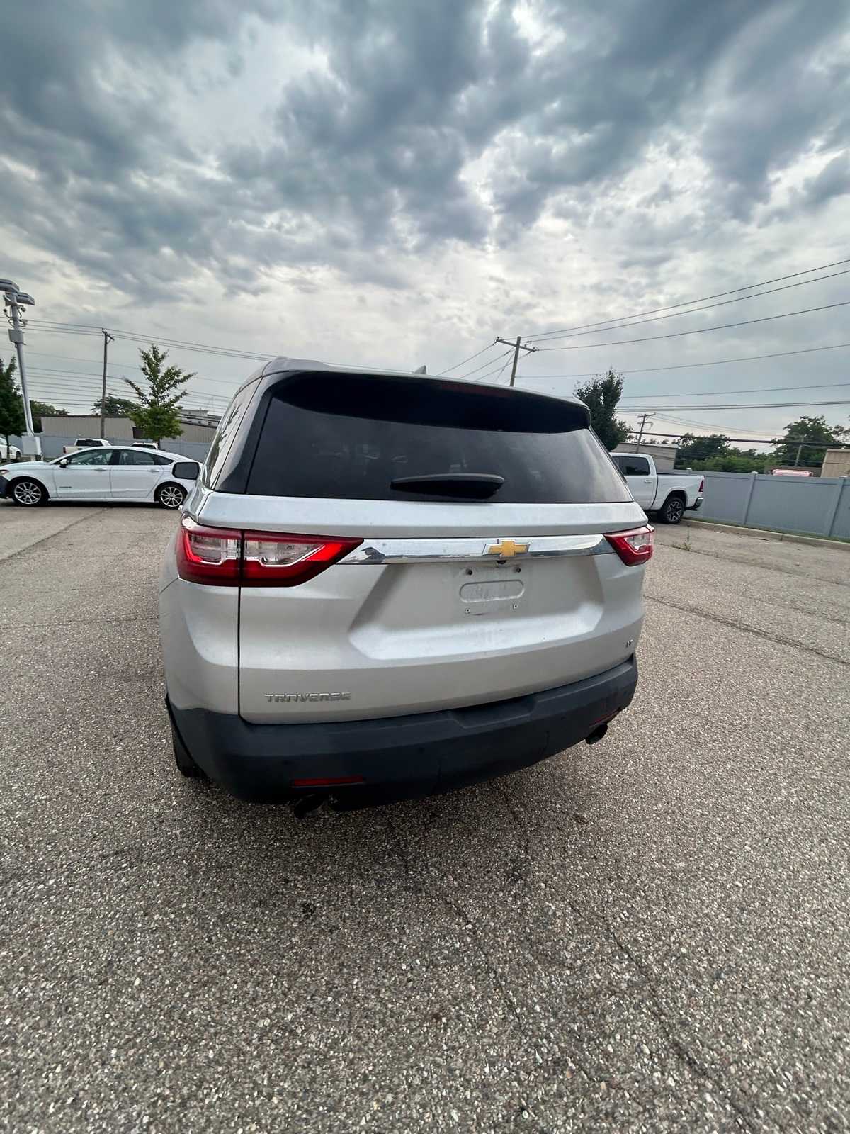 Thumbnail: 2018 Chevrolet Traverse - 18