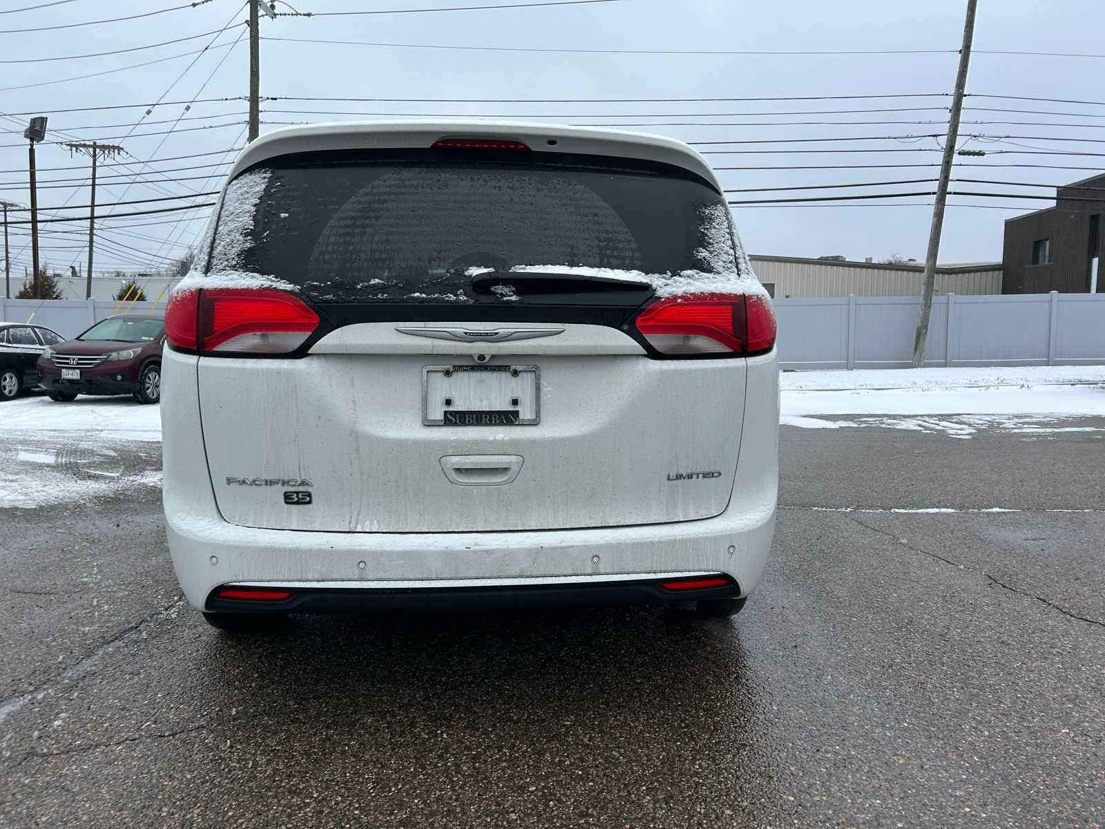 Thumbnail: 2020 Chrysler Pacifica - 18