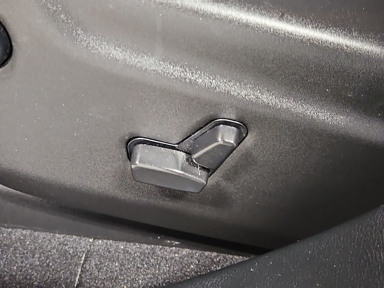 Thumbnail: 2023 Dodge Durango - 16