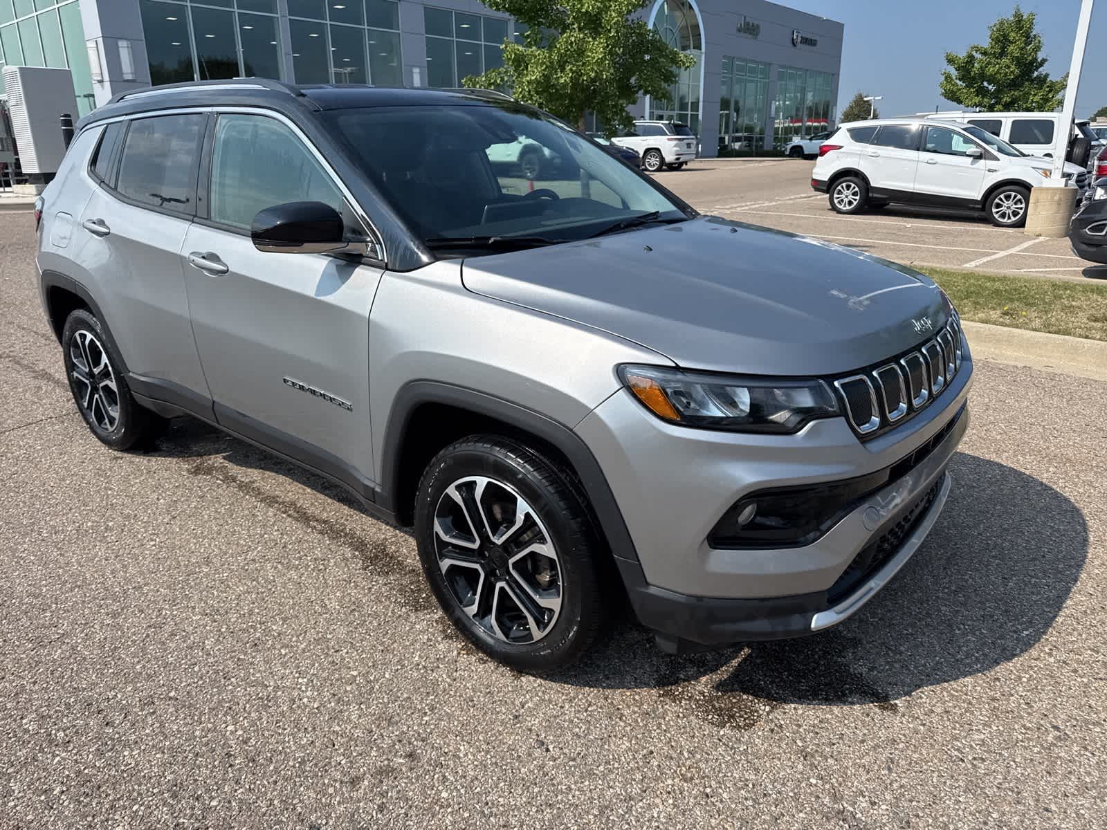 Thumbnail: 2022 Jeep Compass - 8
