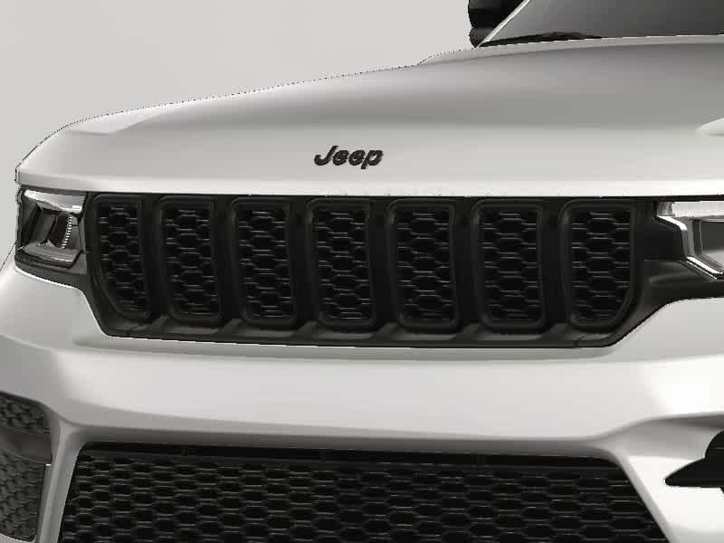 2025 Jeep Grand Cherokee Altitude 14