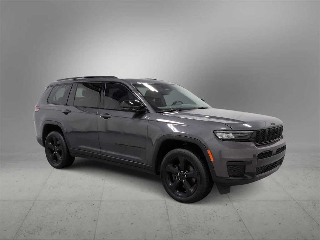 Used 2023 Jeep Grand Cherokee L Altitude SUV