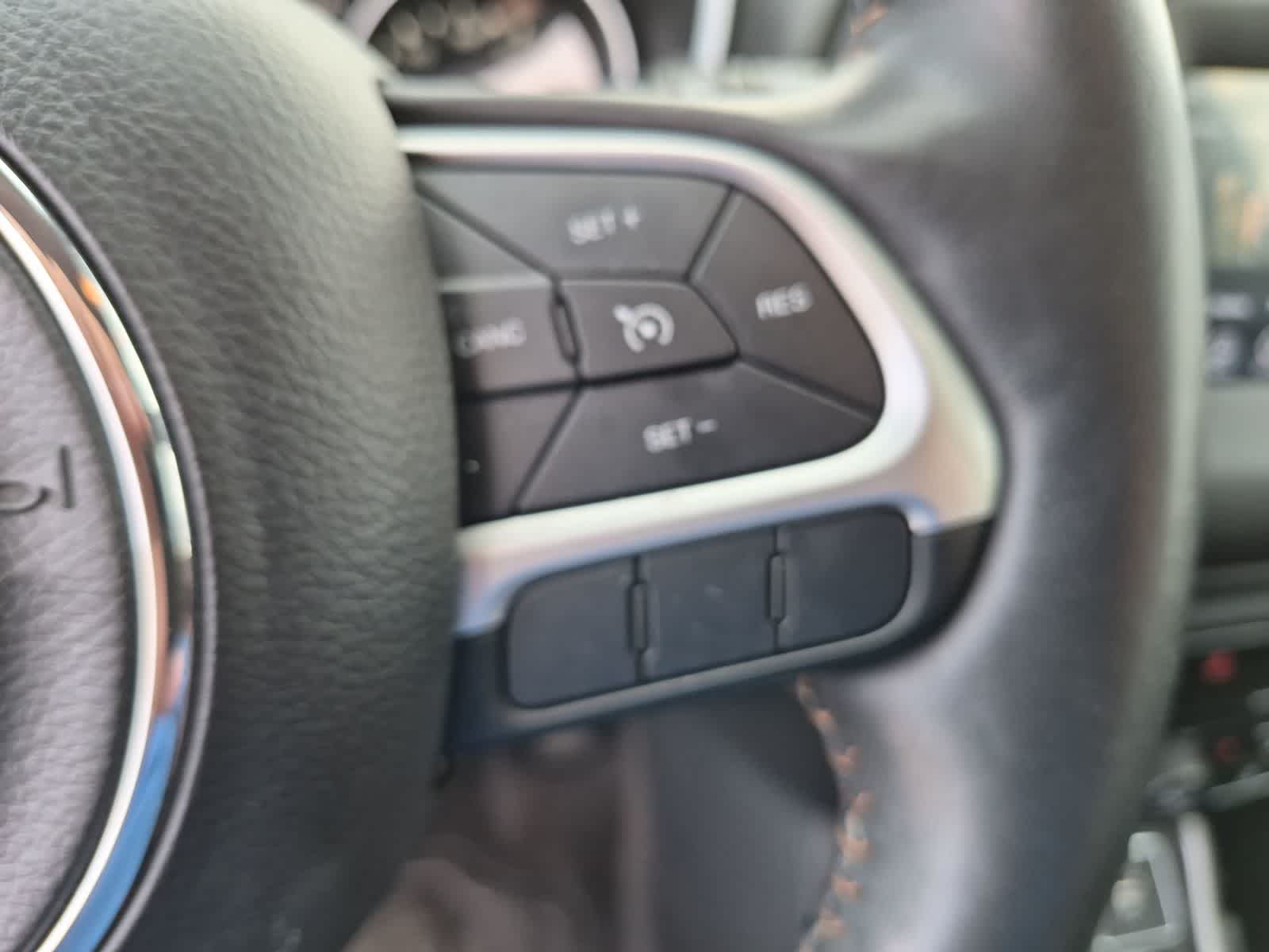Thumbnail: 2018 Jeep Compass - 24