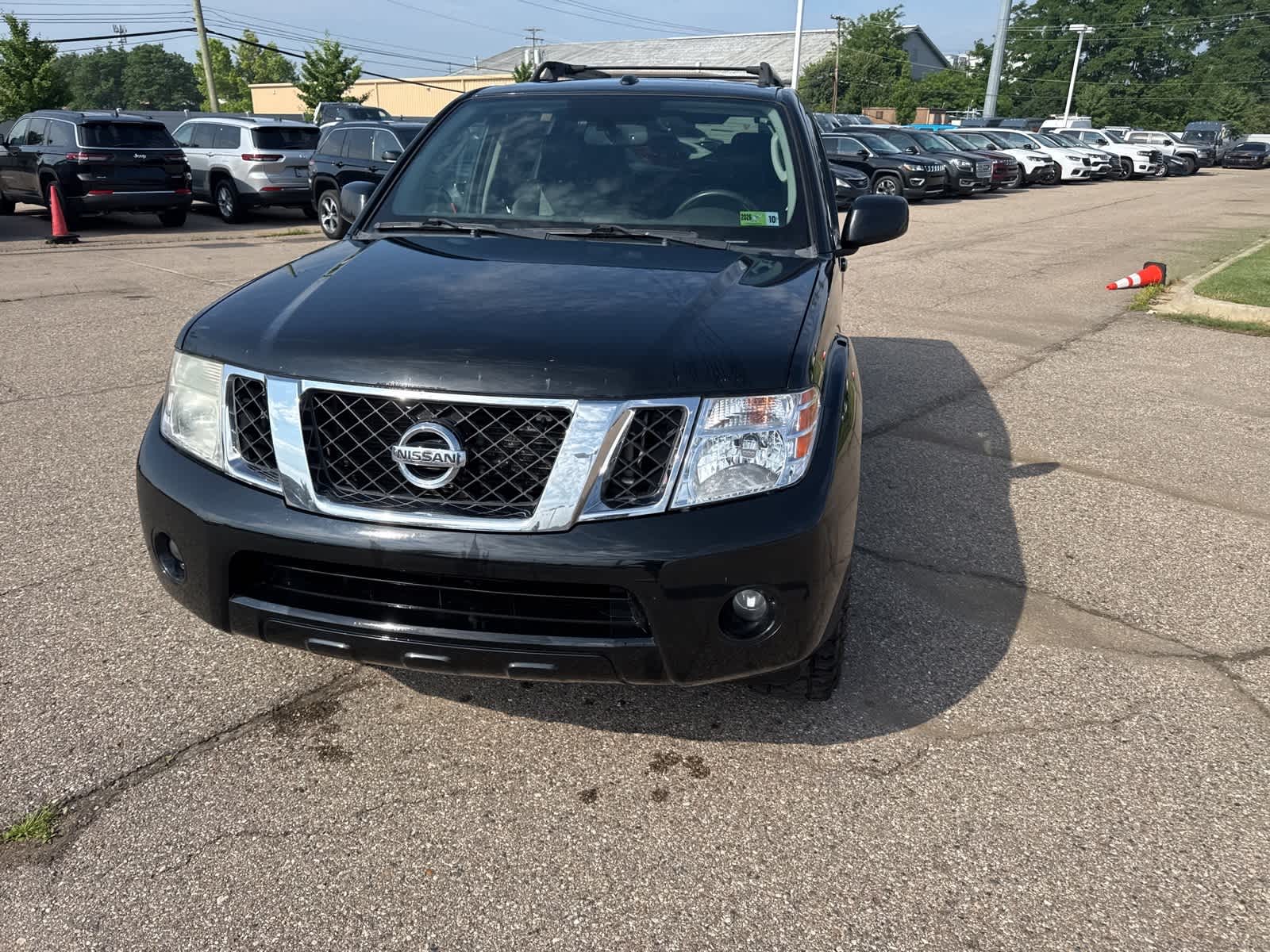 Thumbnail: 2012 Nissan Pathfinder - 4