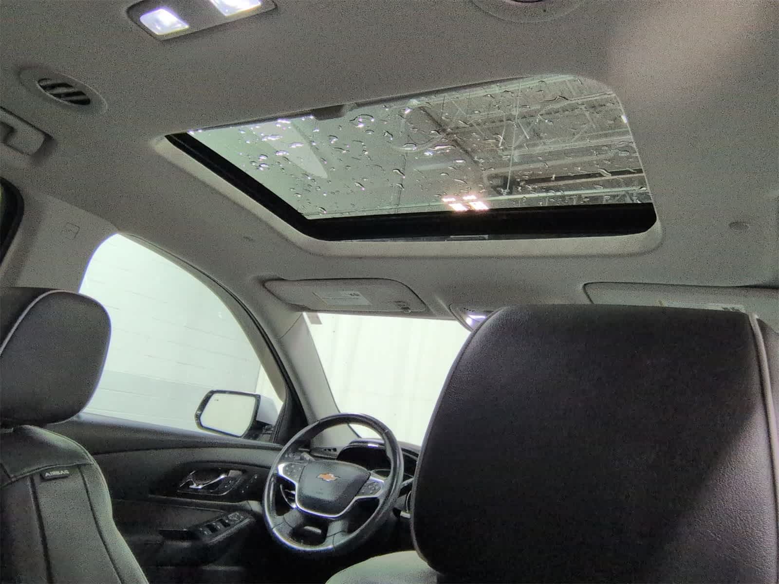 Thumbnail: 2020 Chevrolet Traverse - 23