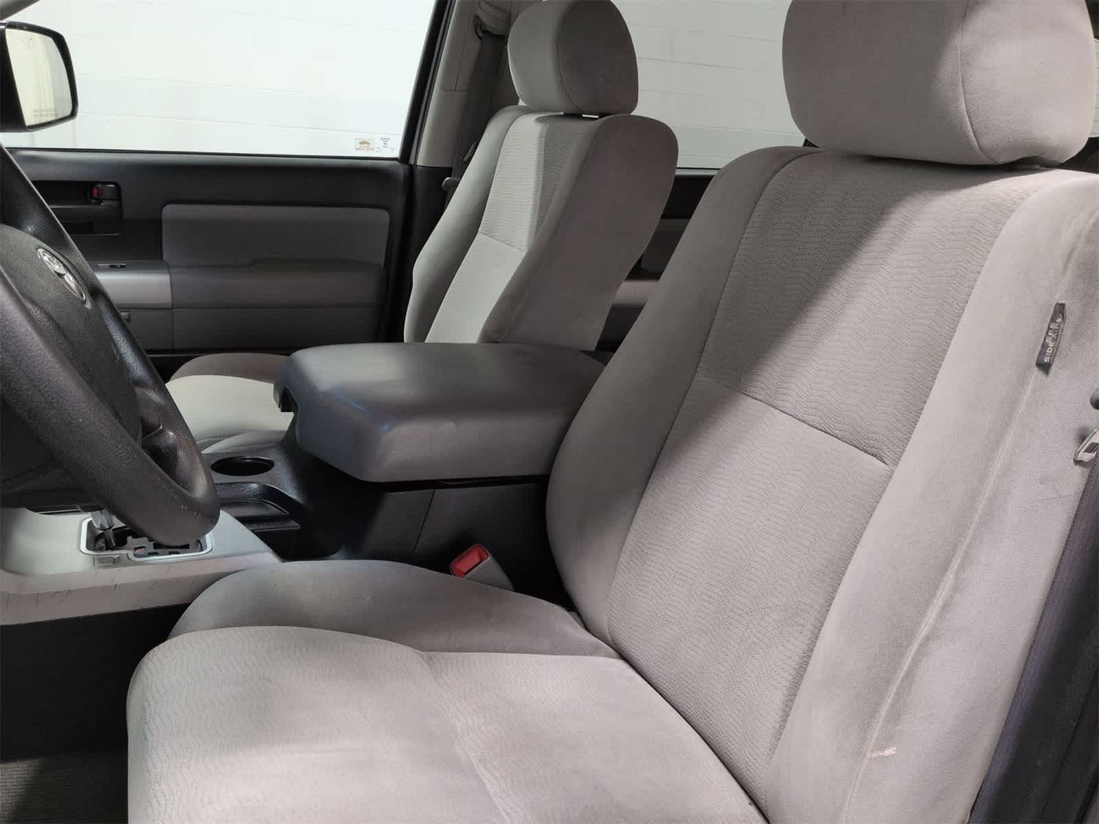 Thumbnail: 2009 Toyota Sequoia - 17