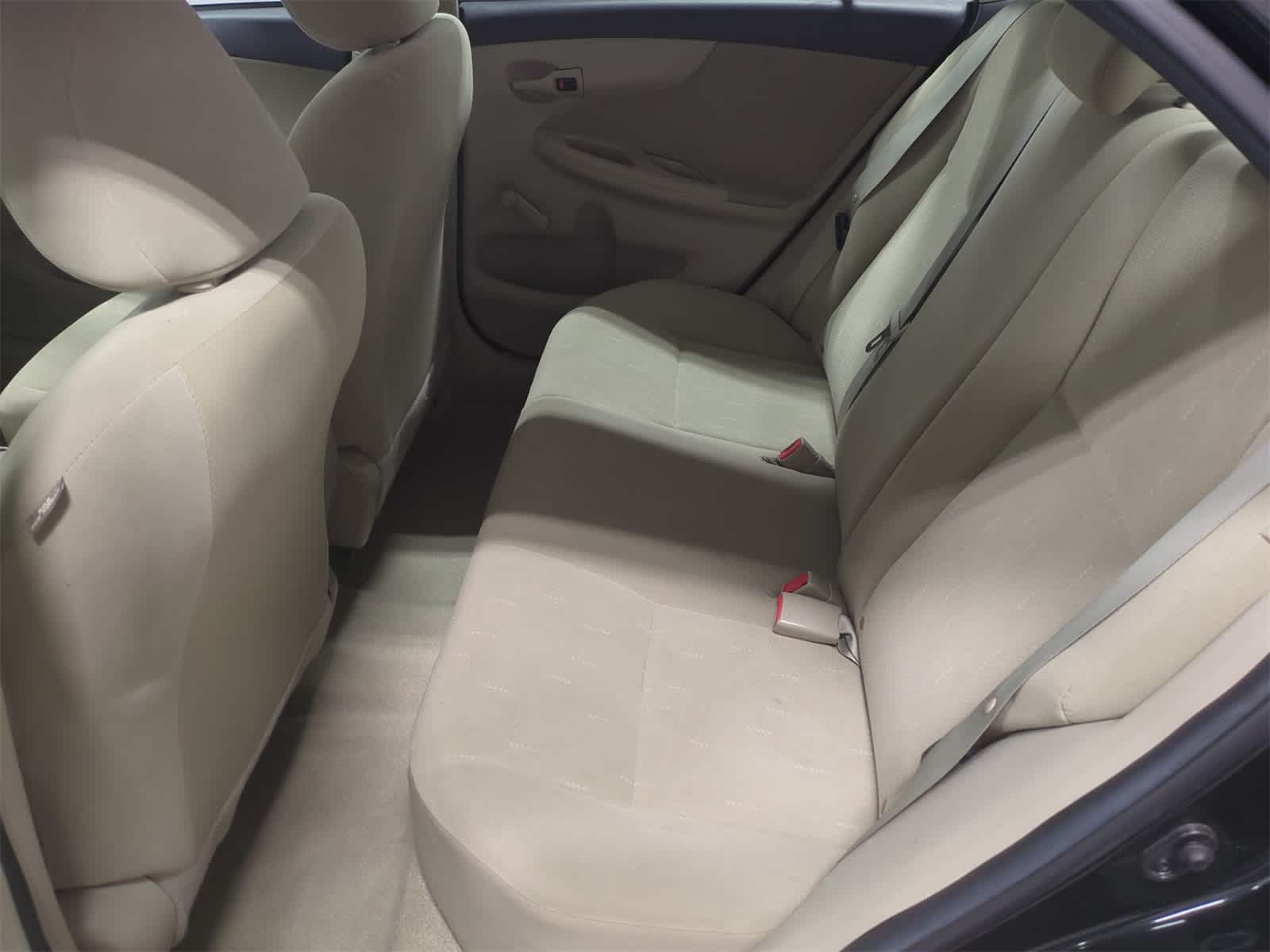Thumbnail: 2011 Toyota Corolla - 22