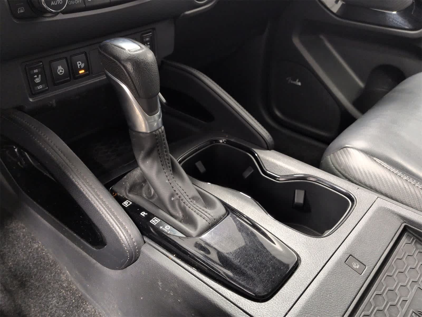 Thumbnail: 2022 Nissan Frontier - 35