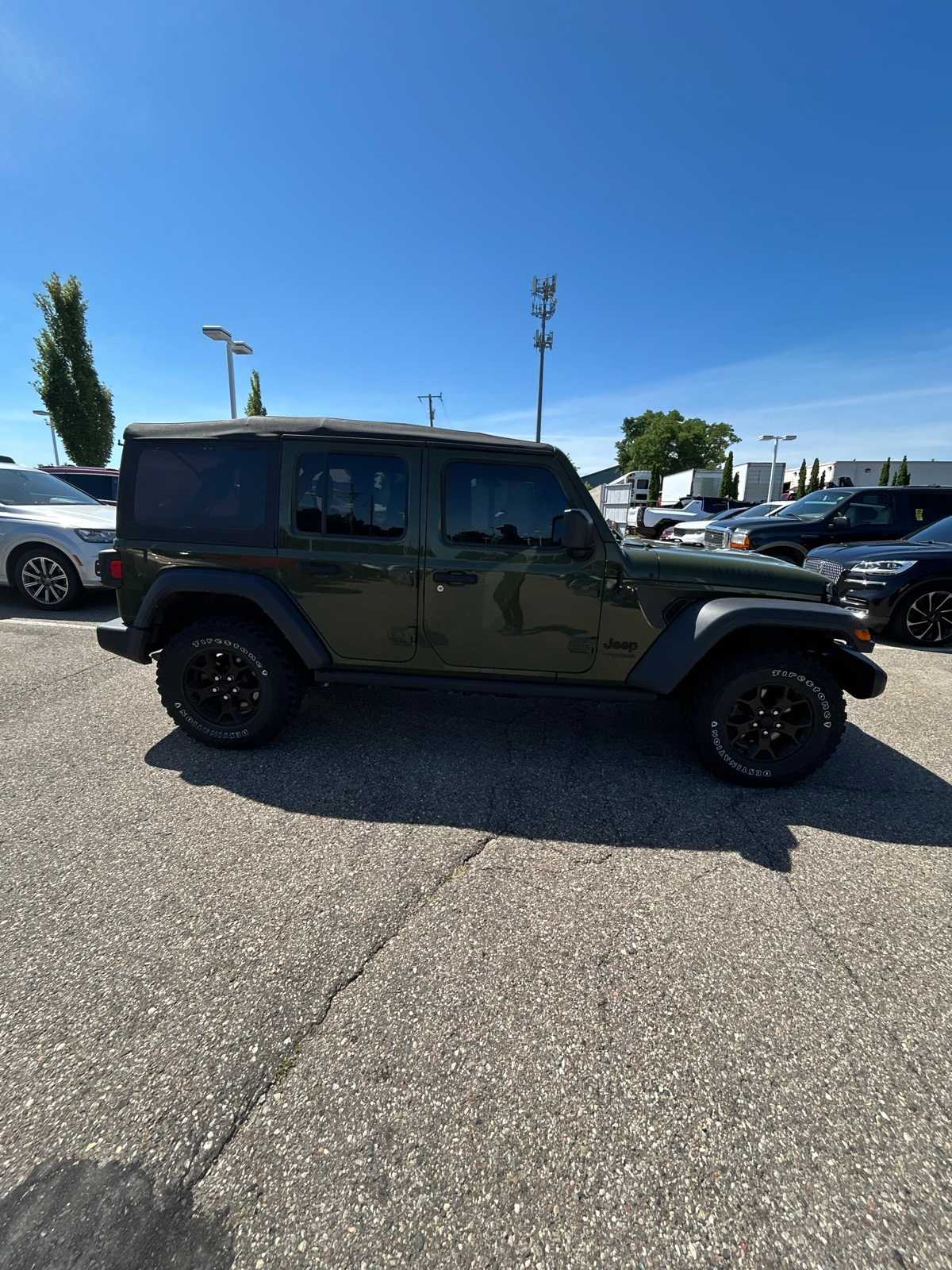 Thumbnail: 2021 Jeep Wrangler - 11