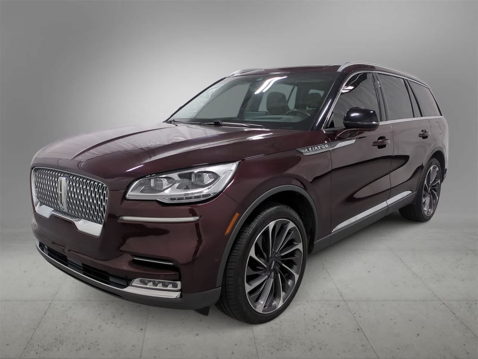 Thumbnail: 2020 Lincoln Aviator - 4