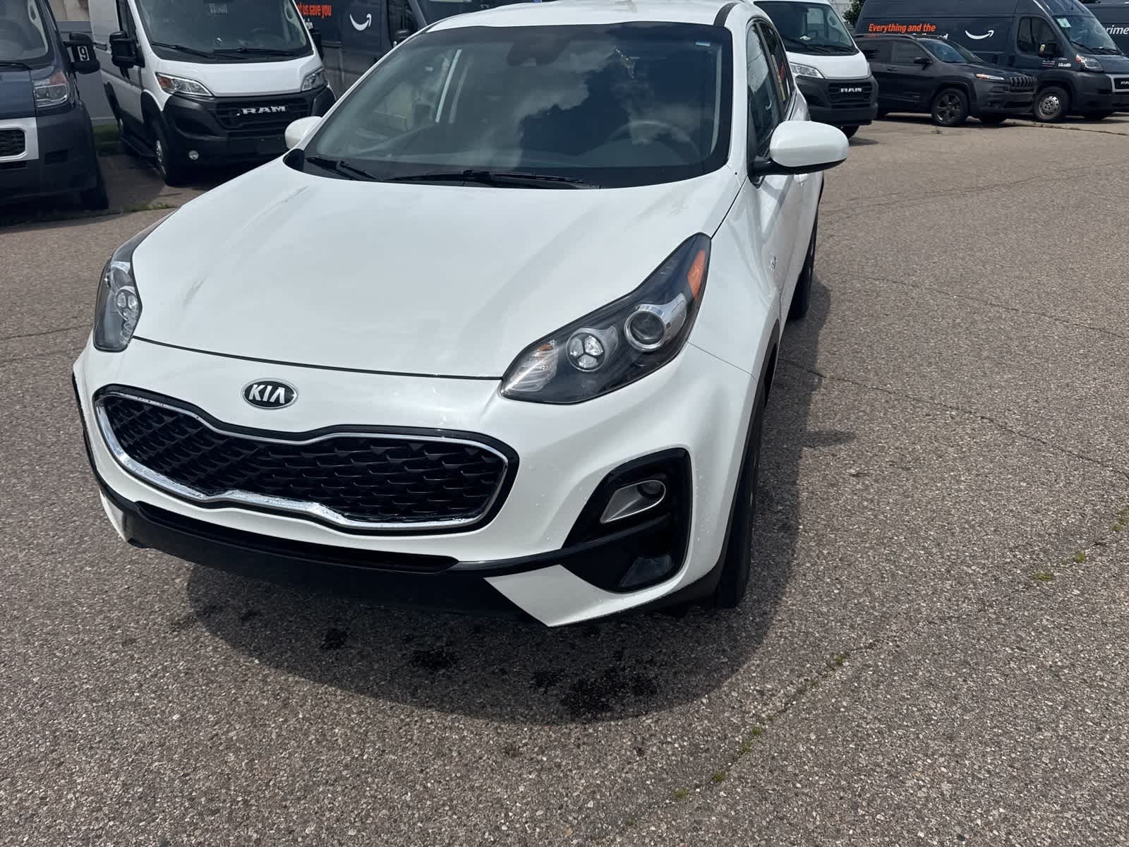 Thumbnail: 2021 Kia Sportage - 3