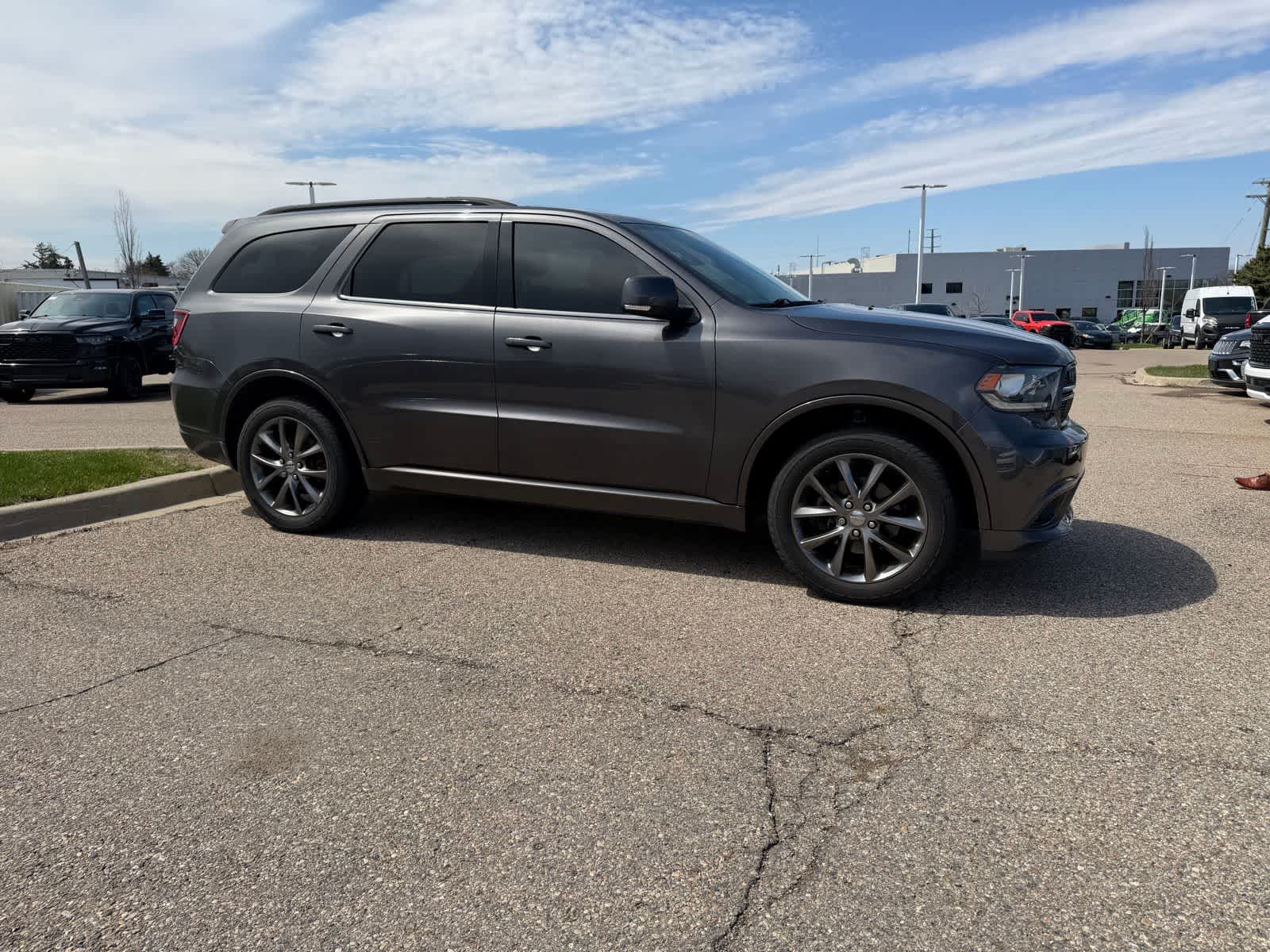 Thumbnail: 2017 Dodge Durango - 11