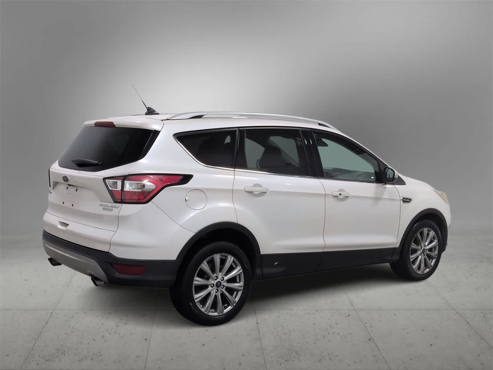 Thumbnail: 2018 Ford Escape - 8