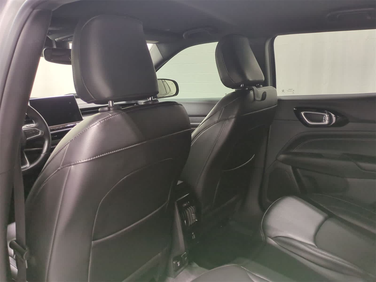 Thumbnail: 2022 Jeep Compass - 19