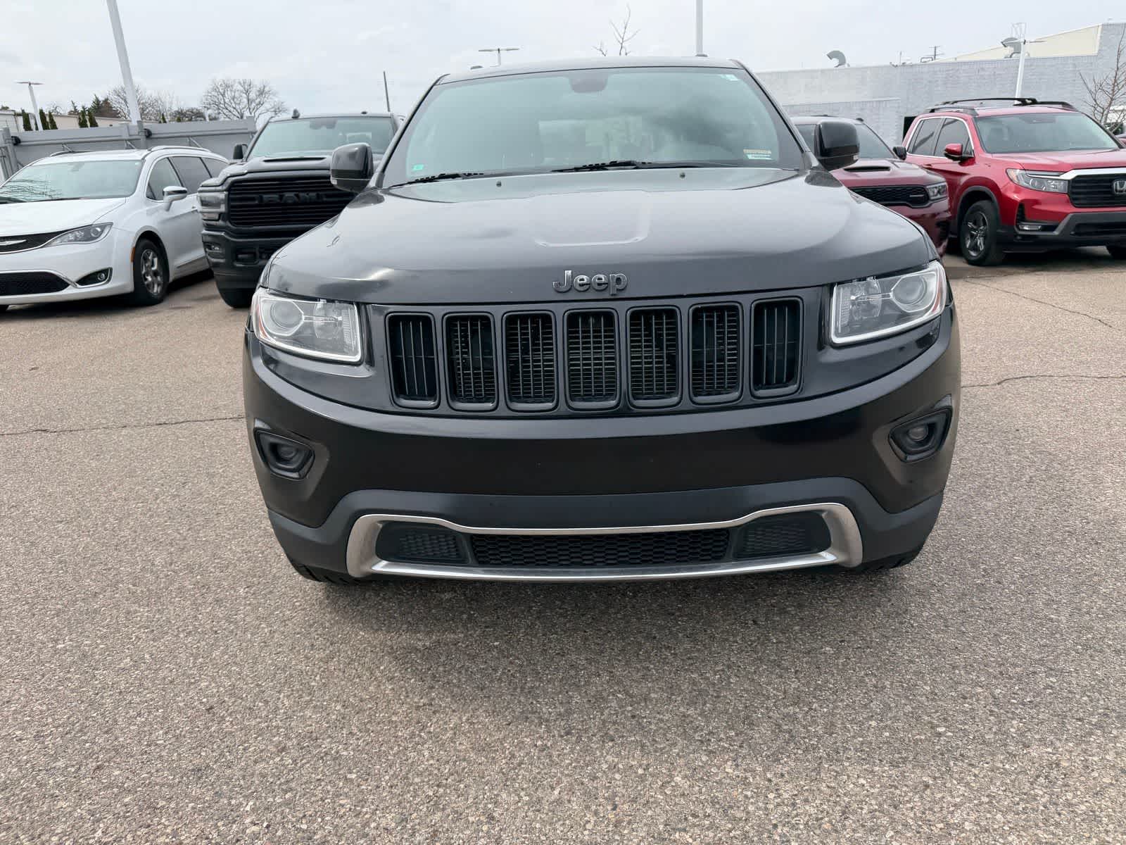 Thumbnail: 2014 Jeep Grand Cherokee - 8