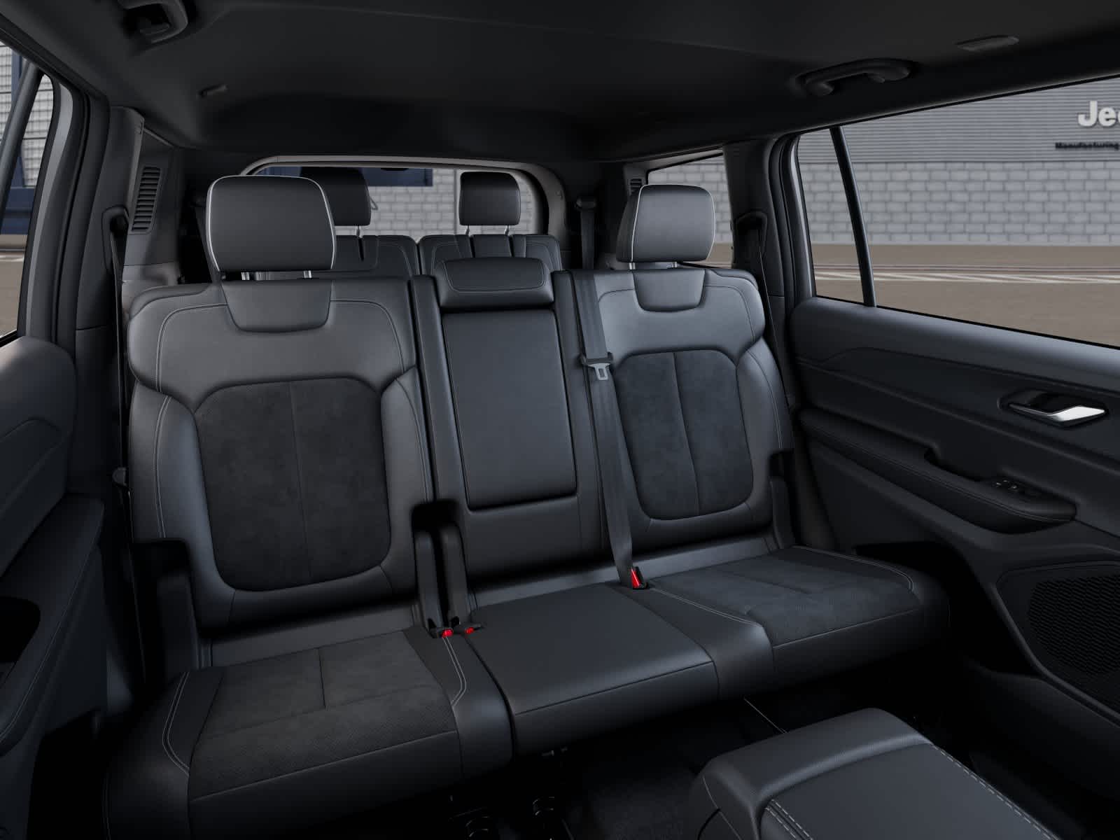 Thumbnail: 2025 Jeep Grand Cherokee L - 15