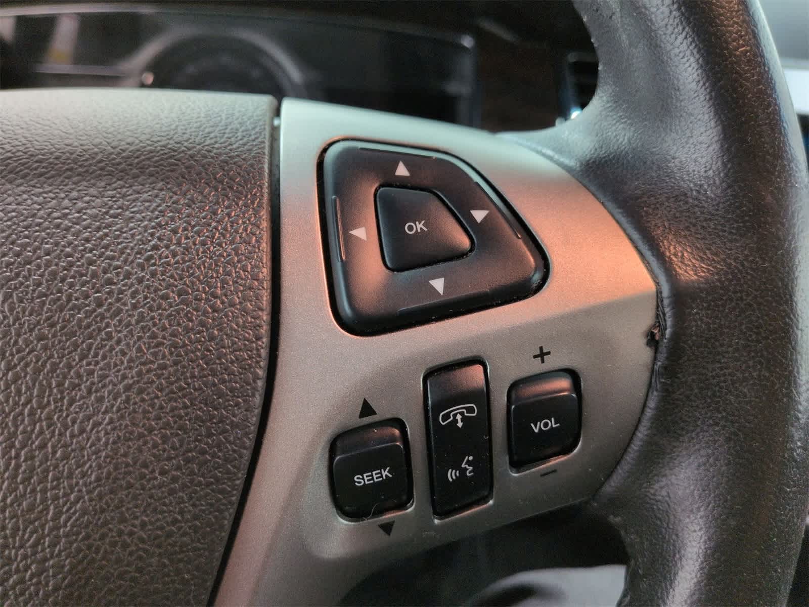 Thumbnail: 2016 Ford Taurus - 27